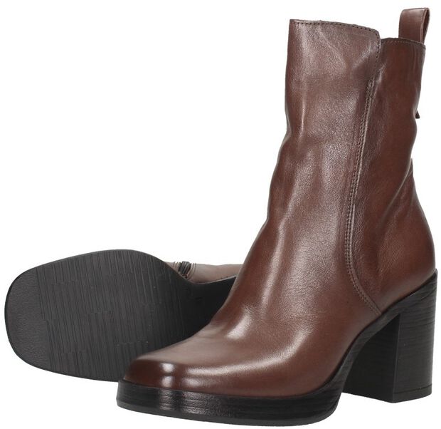 Stiefeletten mit Absatz - large