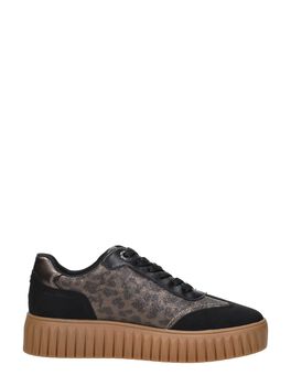 Sneakers Laag