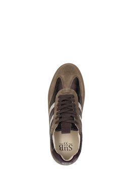 Sneakers Laag