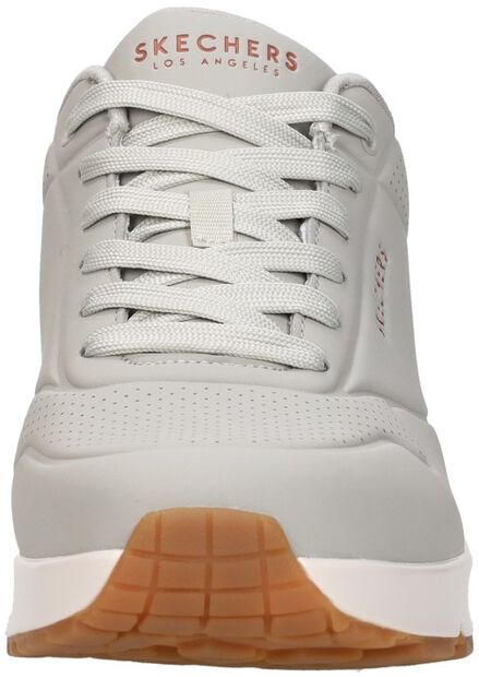 Uno - Suited On Air - large