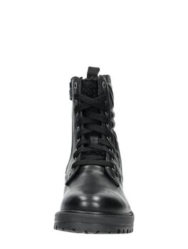 Schn&uuml;rstiefel