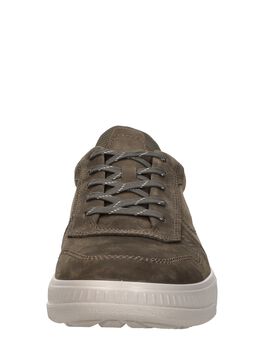 Move sneaker