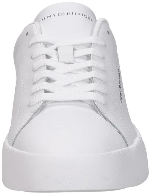 TH Court LTH Detail Ess - large