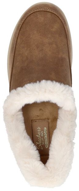 Slip-Ins: Cozy Escape - large