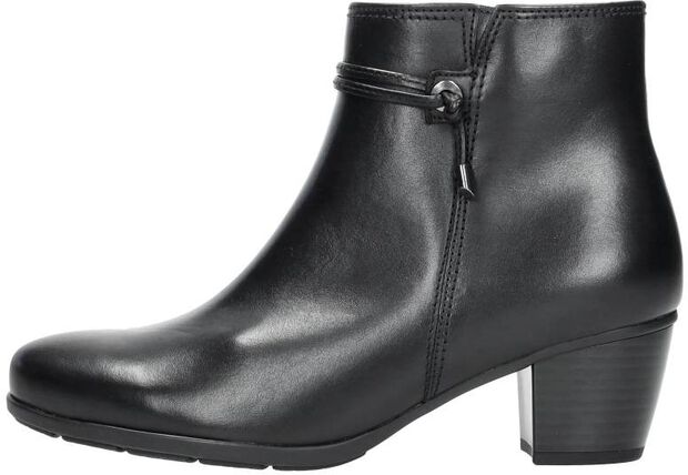 Stiefeletten mit Absatz - large