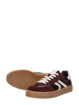 Sneakers Laag