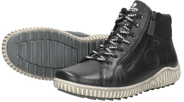 Schnürstiefel - large