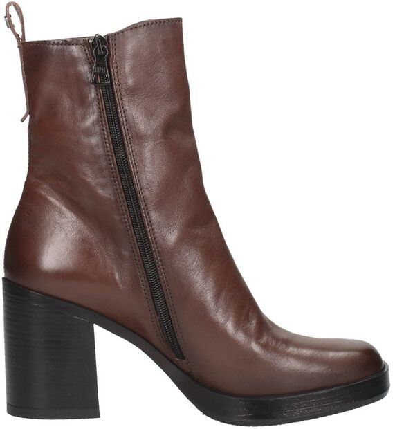 Stiefeletten mit Absatz - large