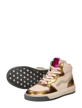 Schn&uuml;rstiefel
