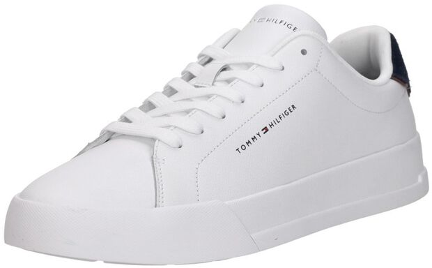 TH Court LTH Detail Ess - large