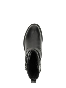 Flache Stiefeletten