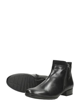 Stiefeletten mit Absatz