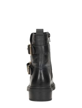 Flache Stiefeletten