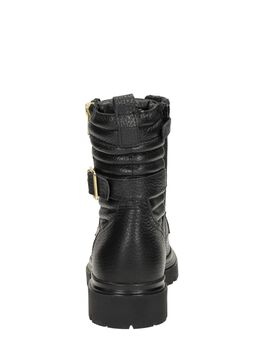 Schnürstiefel