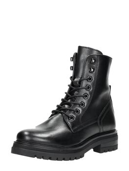 Schnürstiefel