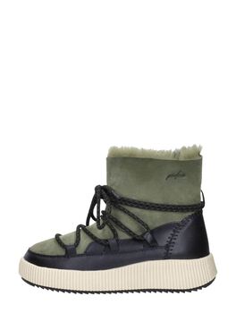 Flache Stiefeletten