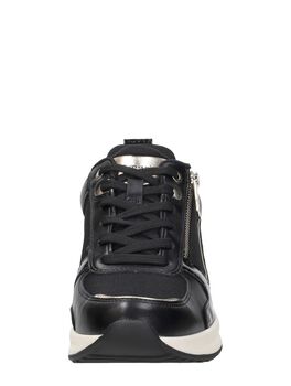Sneakers Laag