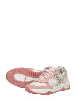 Niedrige Schuhe