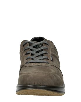 Schnürschuhe