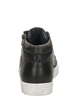 Schnürstiefel