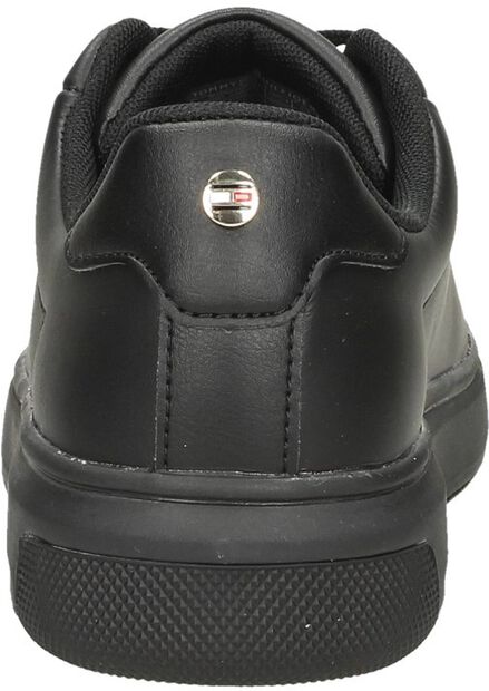 Signature Court Sneaker - large