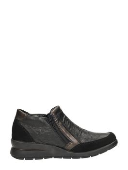 Flache Stiefeletten