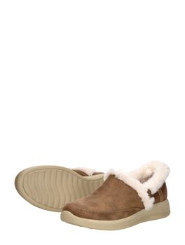 Slip-Ins: Cozy Escape