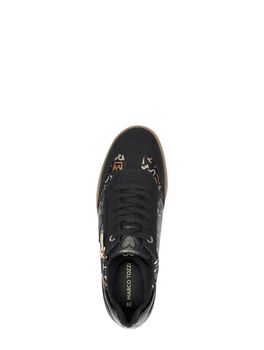 Sneakers Laag