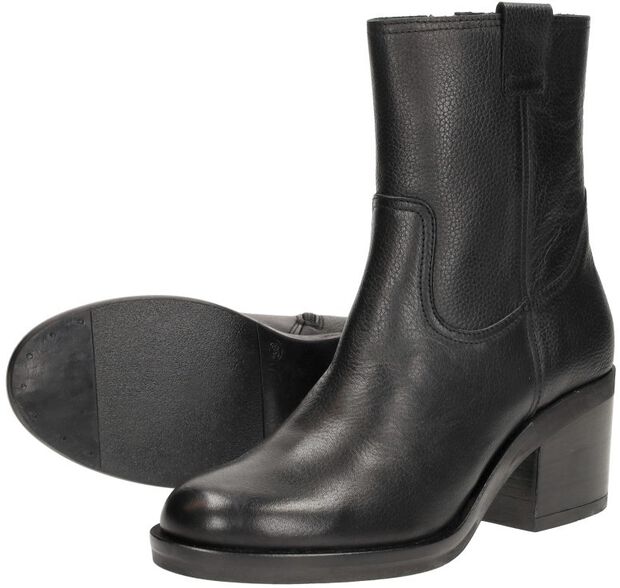 Stiefeletten mit Absatz - large