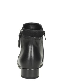 Stiefeletten mit Absatz