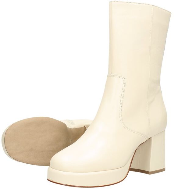 Stiefeletten mit Absatz - large