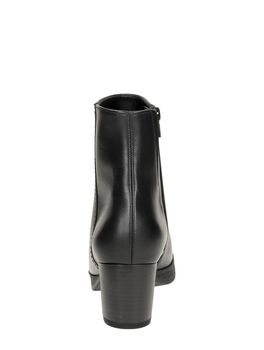 Stiefeletten mit Absatz