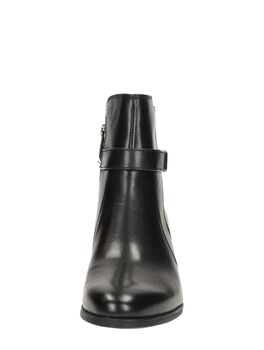 Stiefeletten mit Absatz