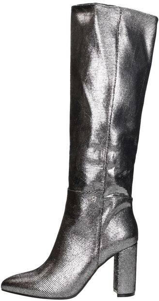 Krystal Indy - large