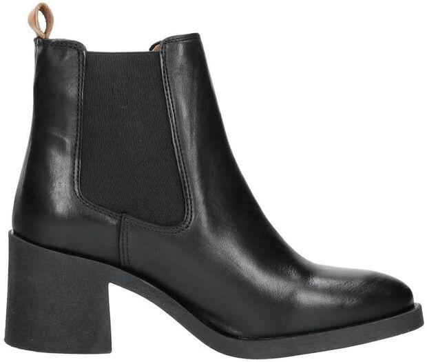 Stiefeletten mit Absatz - large