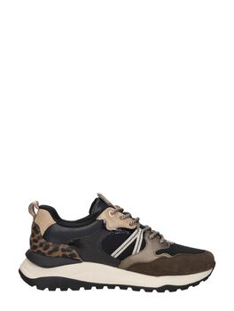 Sneakers Laag