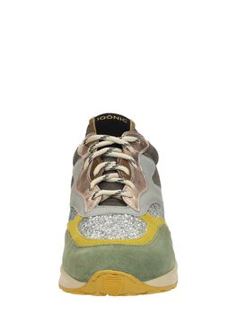 Sneaker low