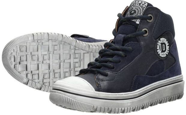 Schnürstiefel - large