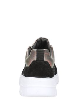 Schnürschuhe