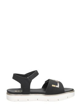 Sandal 6