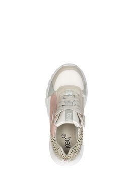 Niedrige Schuhe