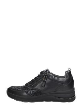 Schnürschuhe low