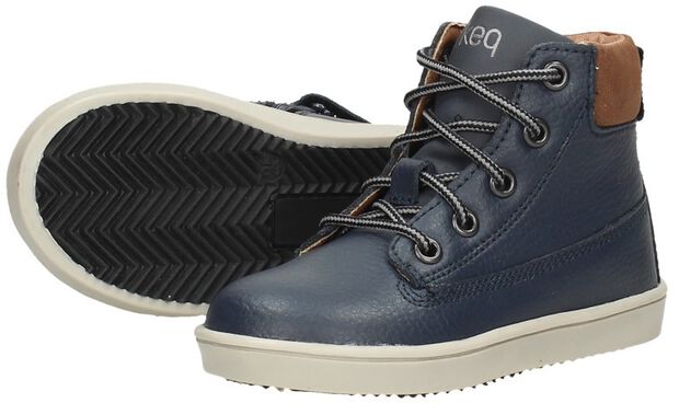 Schnürstiefel - large