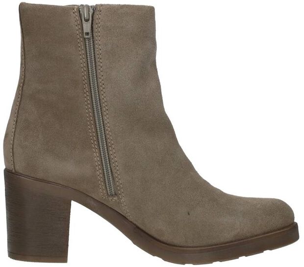 Stiefeletten mit Absatz - large