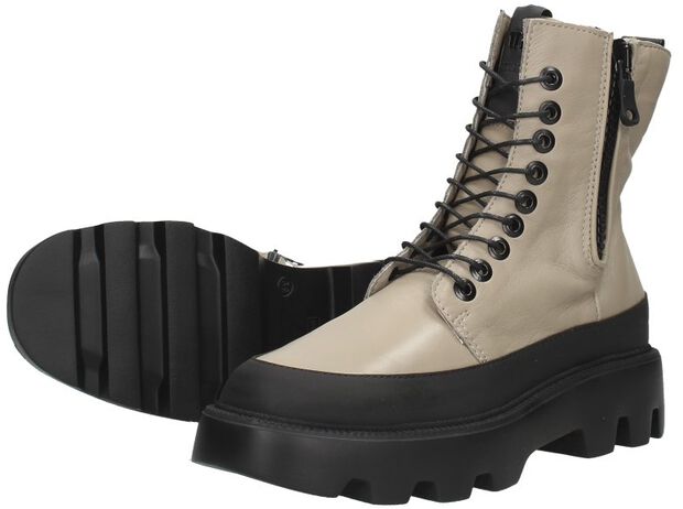 Schnürstiefel - large
