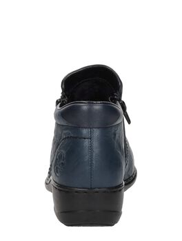 Flache Stiefeletten