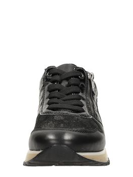 Sneaker low