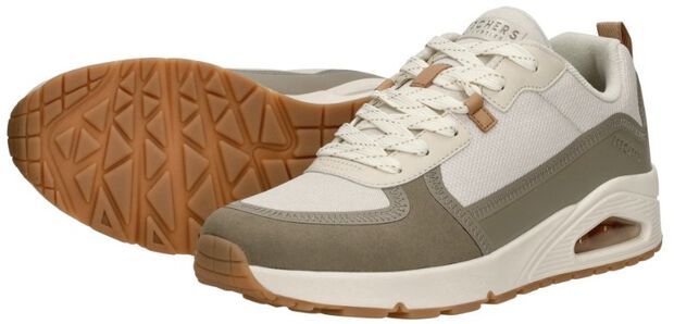 Uno - Layover - large