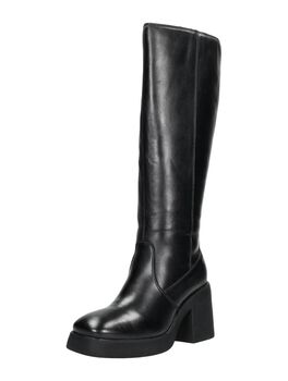 Hohe Stiefel