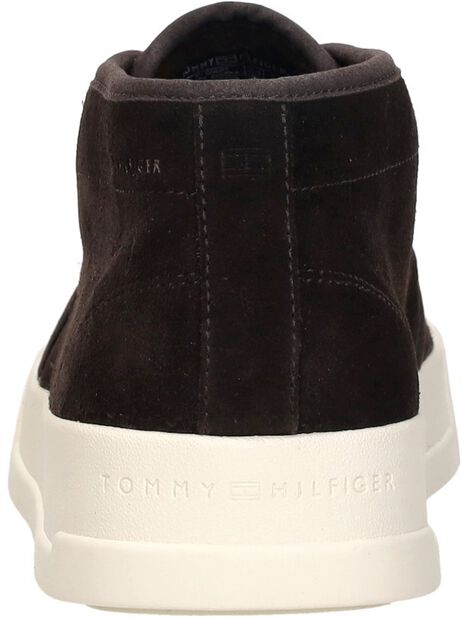 TH Court Suede Chukka - large